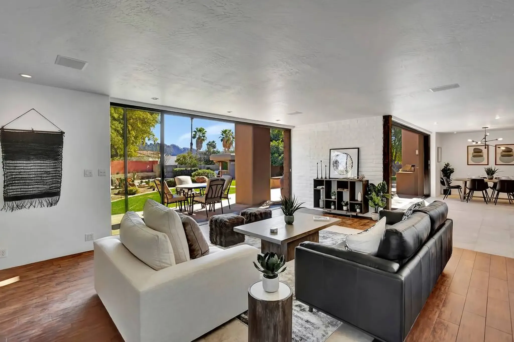 My Desert Vacation Escape: Experiencing The Joshua Tree House In Paradise Valley | Vacation Rentals | Hotel Home Stays